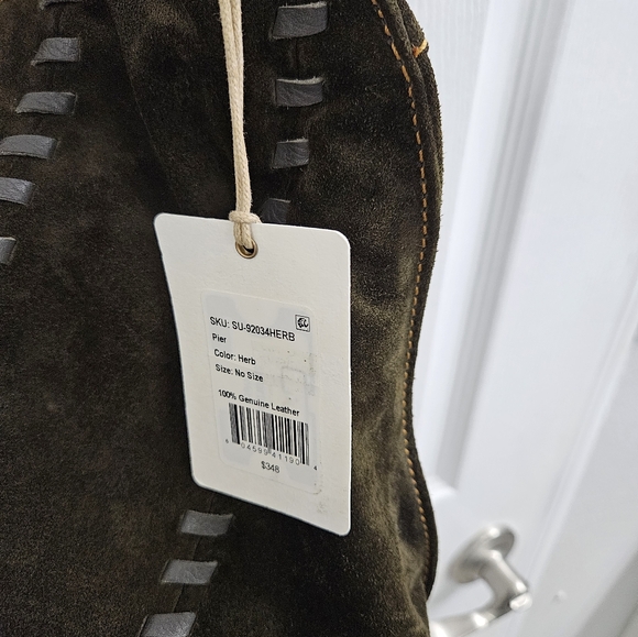 COPY - NWT Hobo Pier Suede Shoulder crossbody Bag Purse Dark Green Herb Whip st… - Picture 3 of 9